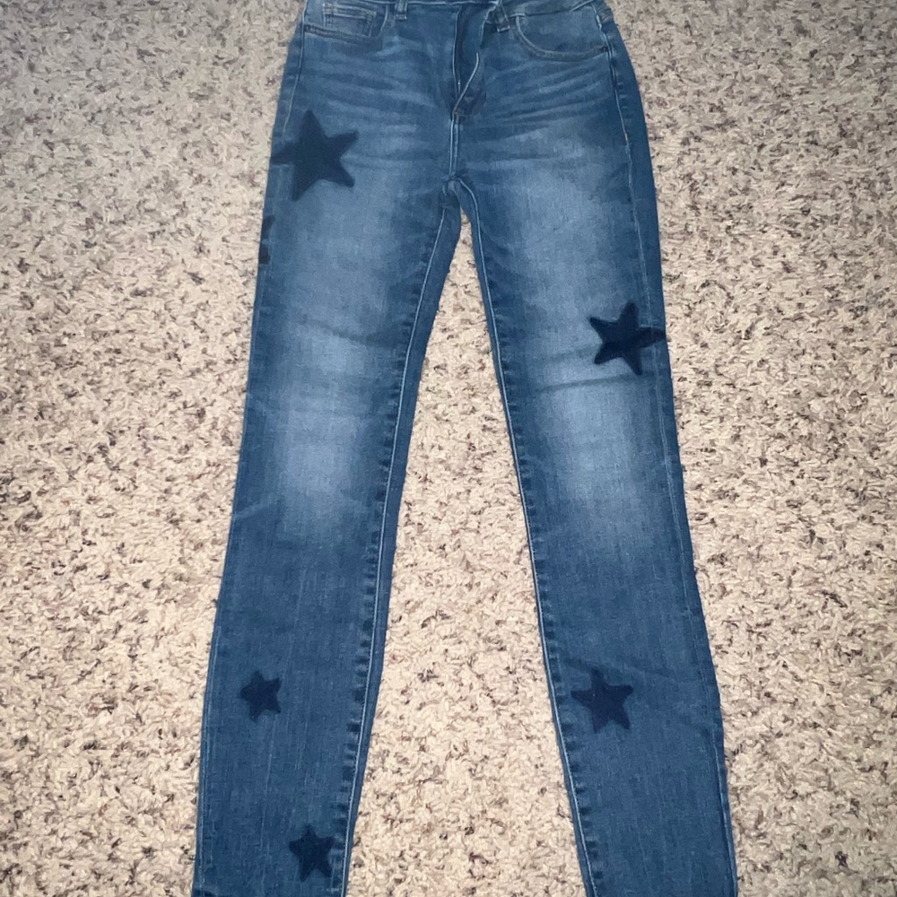 New DL1961 boutique jeans with star detail